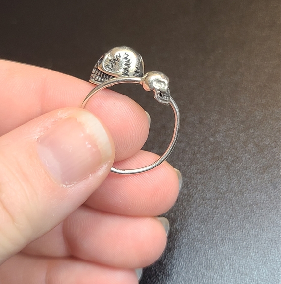 Adjustable double skull sterling ring - Picture 4 of 7